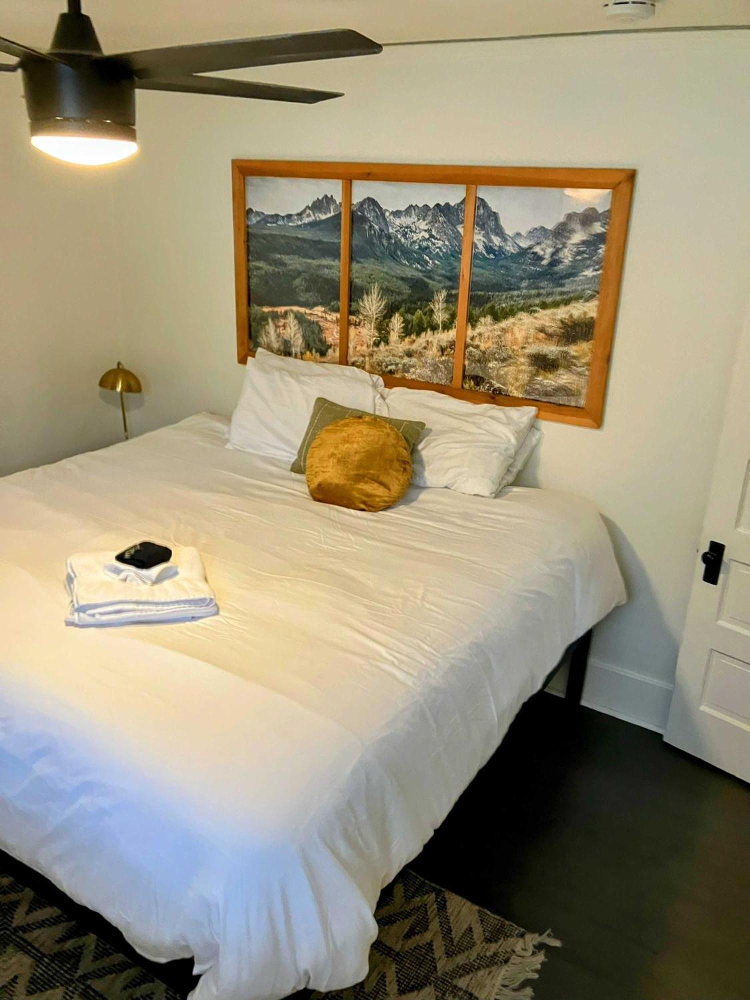 Its Back Historic Flat In Downtown Boiseアパートメント エクステリア 写真